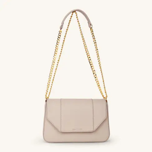 Pearl Flap Close Crossbody Handbag