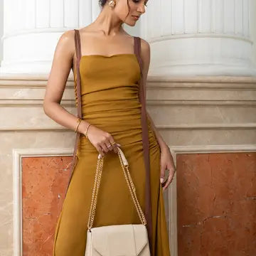 Pearl Flap Close Crossbody Handbag