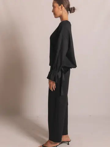 Adjustable Waist Pullover Top