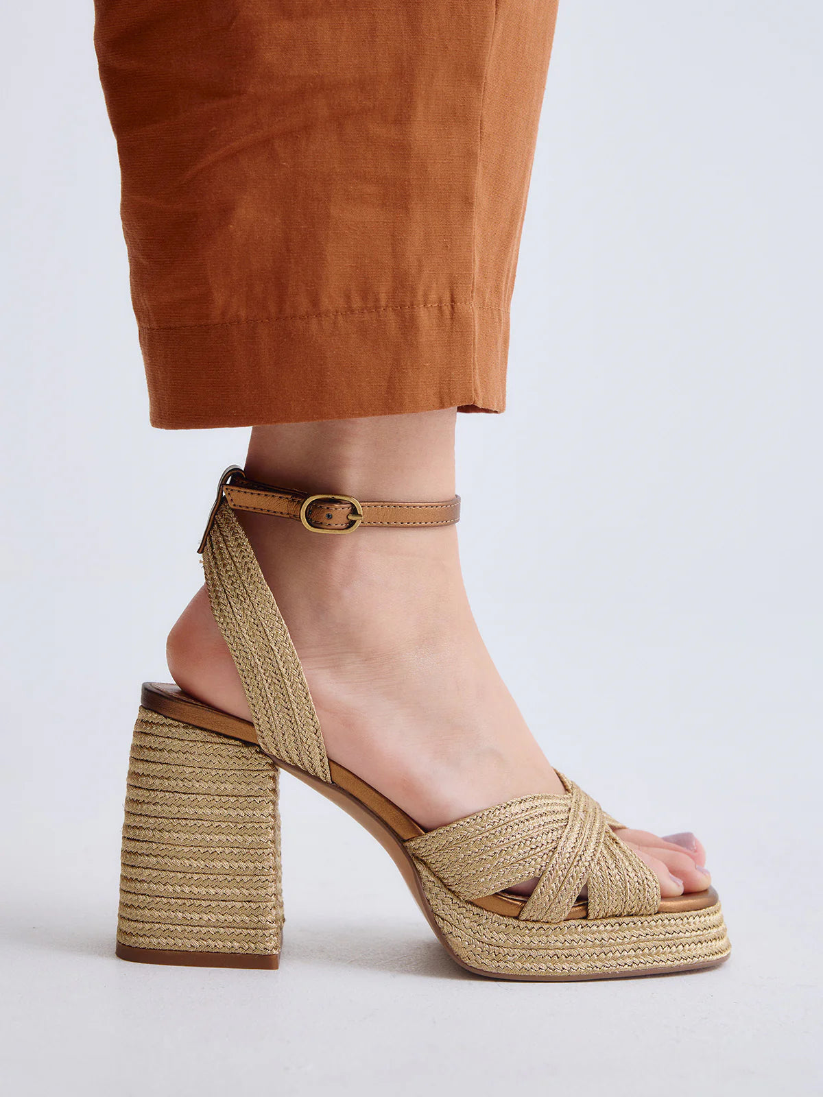 Bronze Rope Heel