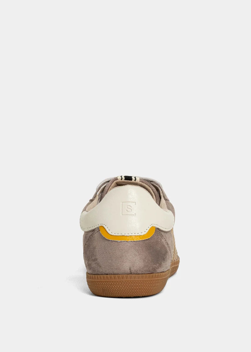 Stevie Sneaker