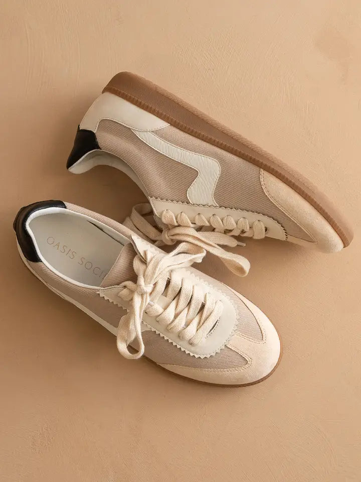 Kyla Sneaker