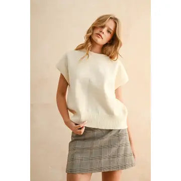 Loose Fit Short Sleeve Sweater Top