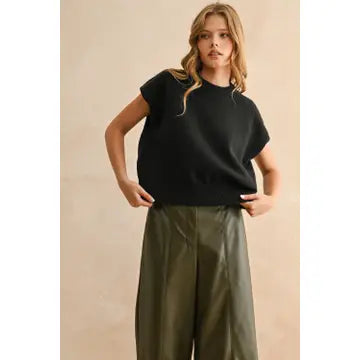 Loose Fit Short Sleeve Sweater Top